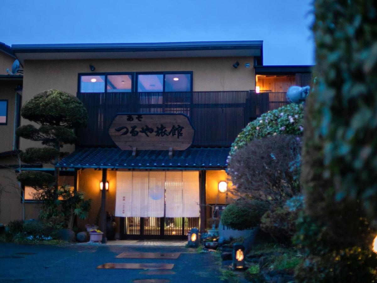 阿苏市 鹤屋旅馆酒店 外观 照片